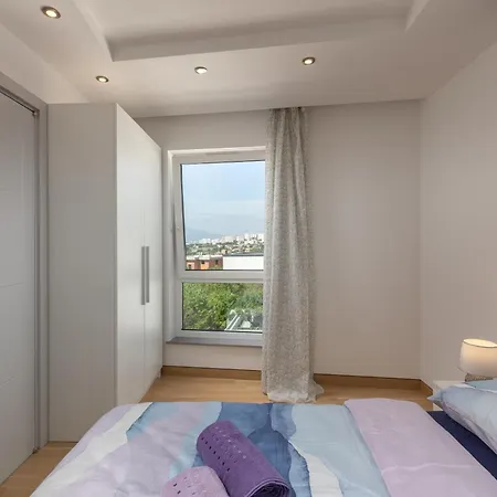 One Sea-view Balcony & Parking - Happy * Kostrena