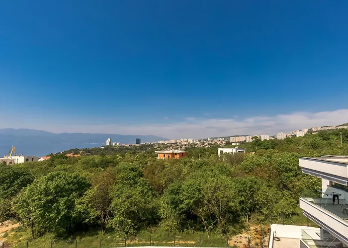 One - Happy * Kostrena